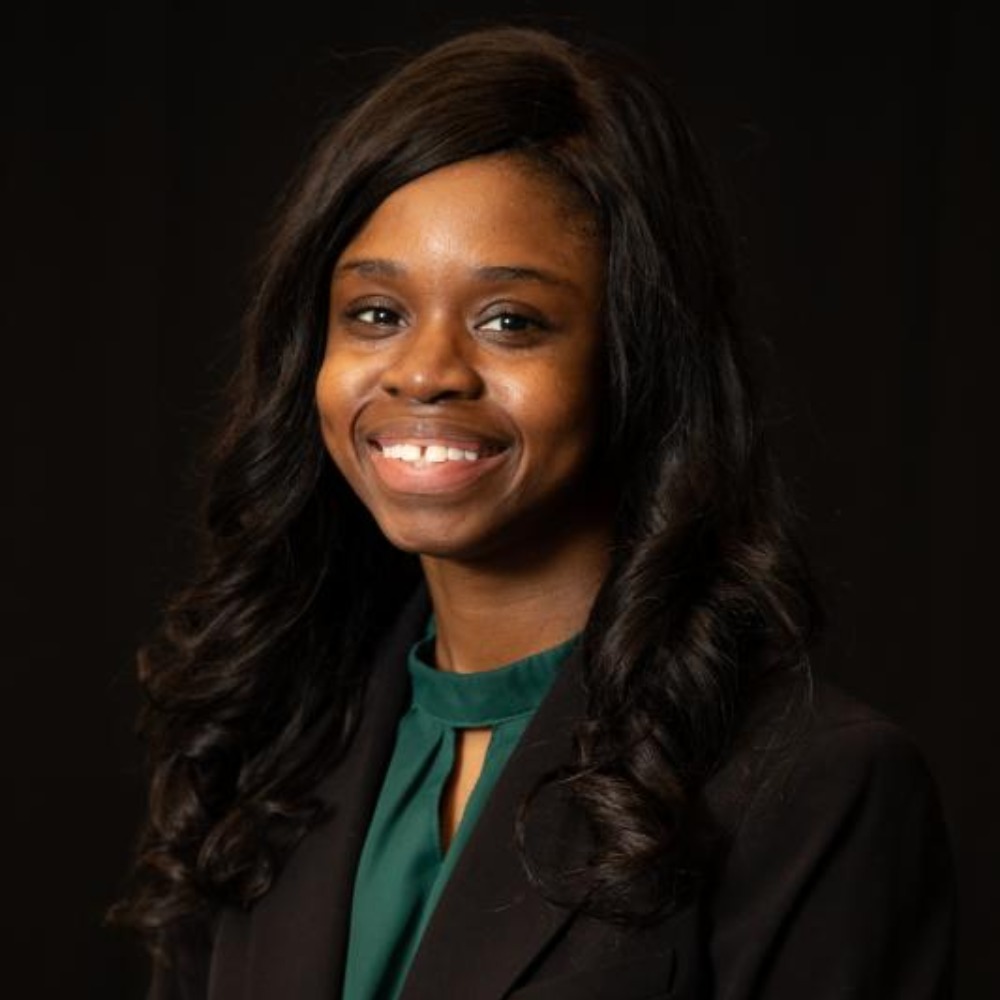 Meet your Posher, Chinyere